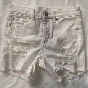 White American eagle shorts